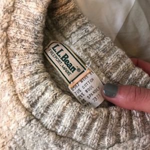 VINTAGE L.L. BEAN SWEATER